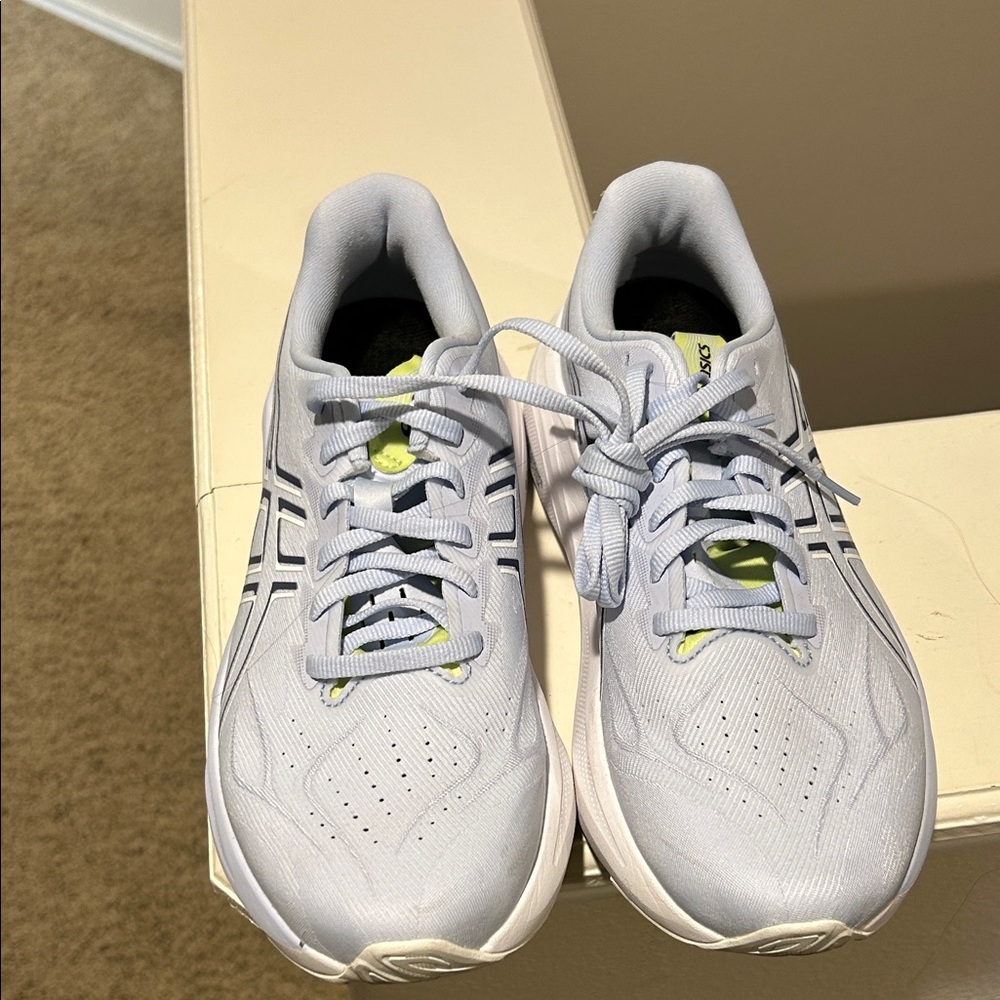 ASICS GT 2000 - Picture 2 of 3
